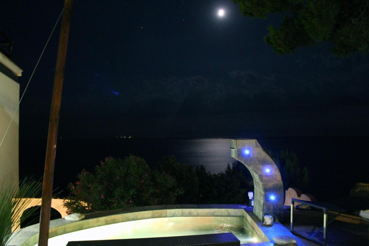 Claro De Lua Circeo B&B サン・フェリーチェ・チルチェーオ エクステリア 写真